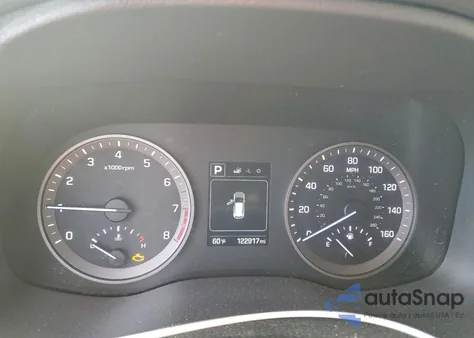 2017 Hyundai Tucson Limited z USA, uszkodzony, nr VIN KM8J33A2XHU368019